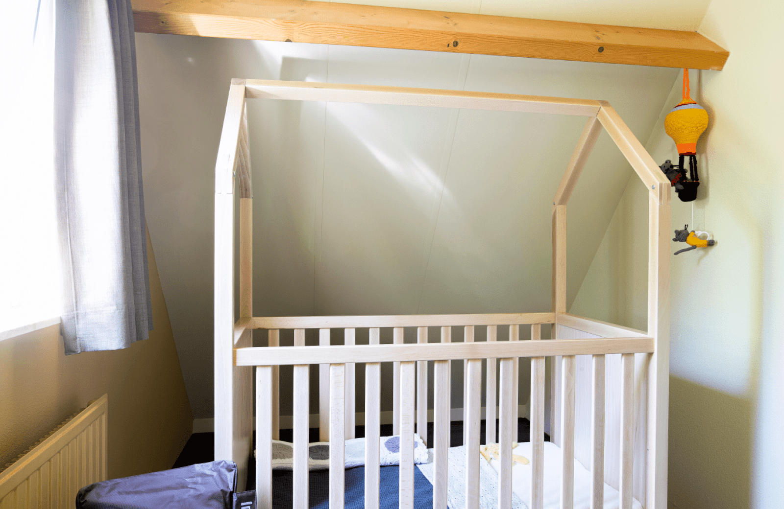 Kindervakantiehuiskinderledikant verkleind